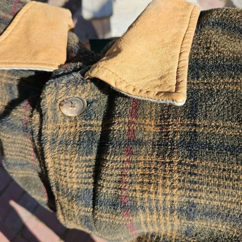Orvis Fleece Teddy Jacket Mens XL Brown Black Plaid Faux Suede Utility Vintage - Picture 12 of 13